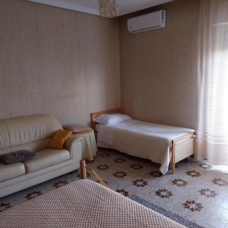 Risveglio Al Sole Apartment Ragusa Bagian luar foto